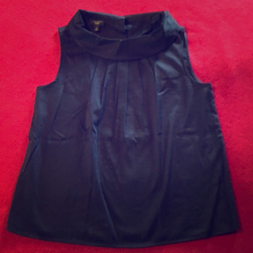 Talbots sleeveless cotton blouse